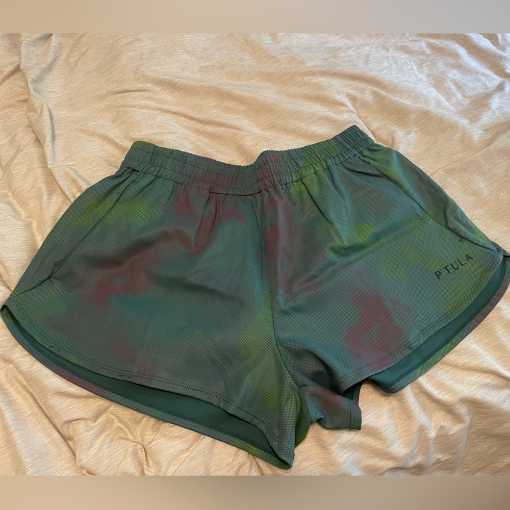 NWOT Ptula court short